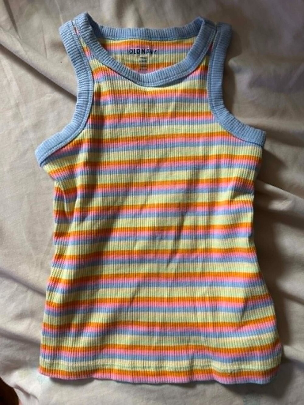 Girls sleeveless tops - Bundle of 3